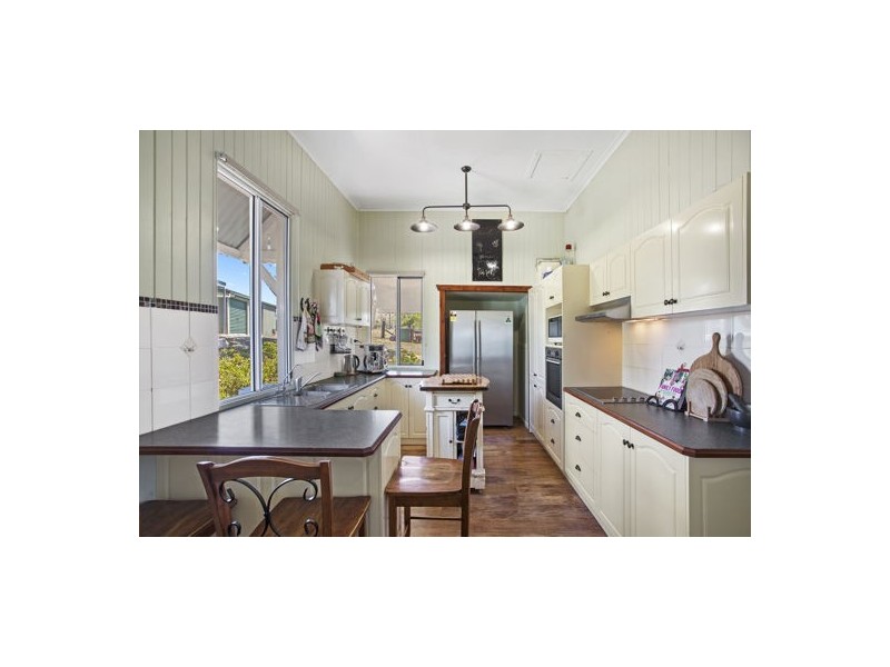 613 Spa Water Road, Withcott QLD 4352