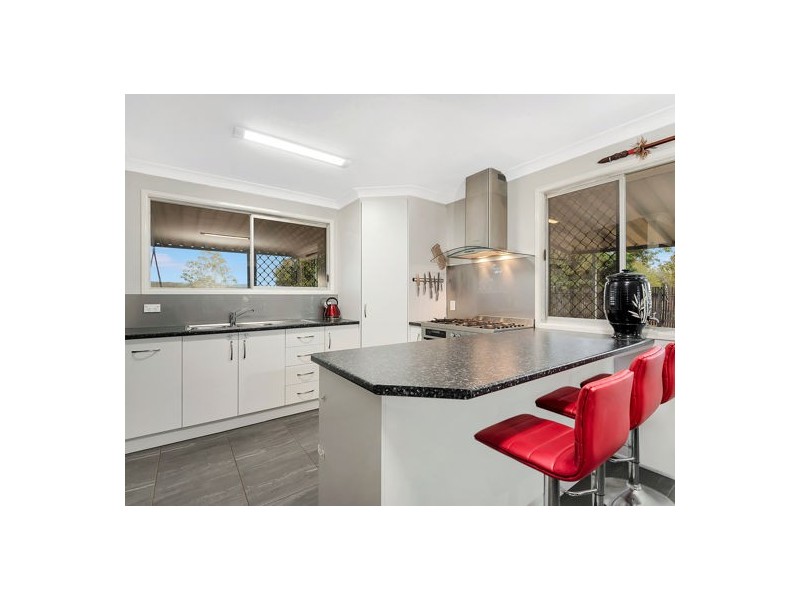 31 Railway Street, Helidon QLD 4344