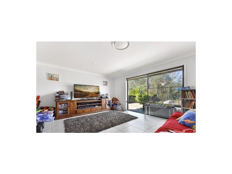12 Parkridge Drive, Withcott QLD 4352
