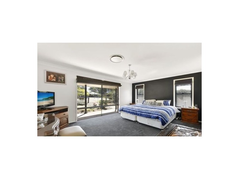 12 Parkridge Drive, Withcott QLD 4352