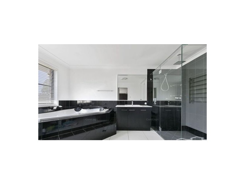 12 Parkridge Drive, Withcott QLD 4352