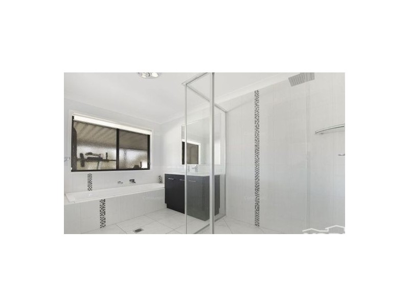12 Parkridge Drive, Withcott QLD 4352
