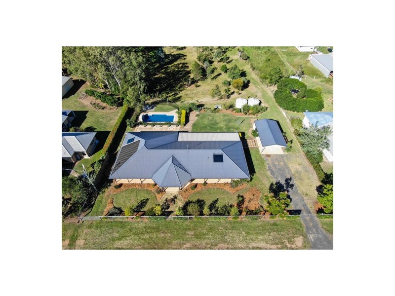 12 Parkridge Drive, Withcott QLD 4352
