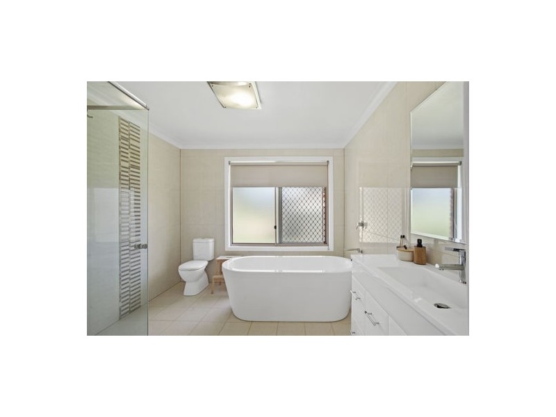 12 Anna Court, Placid Hills QLD 4343