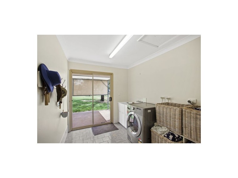 12 Anna Court, Placid Hills QLD 4343