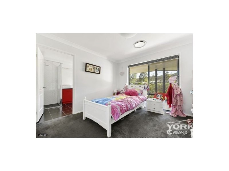 12 Parkridge Drive, Withcott QLD 4352