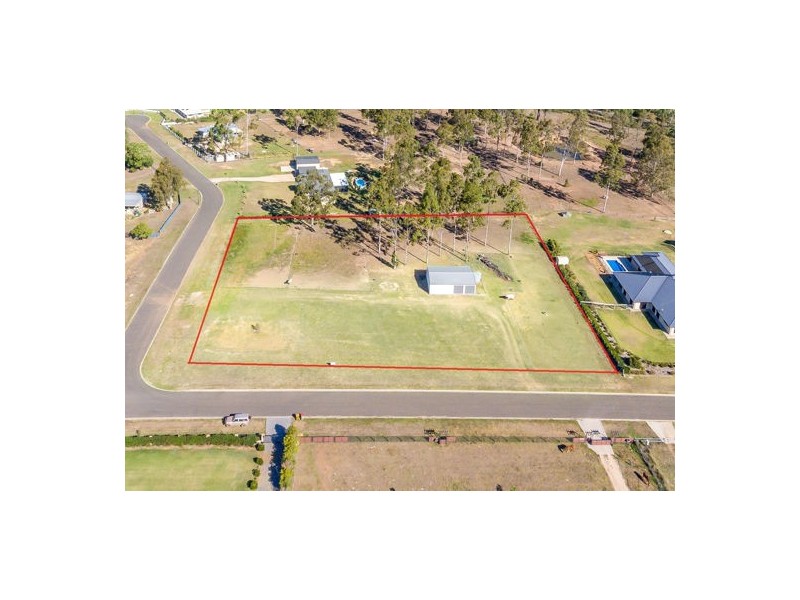 16 Lionel Drive, Helidon Spa QLD 4344