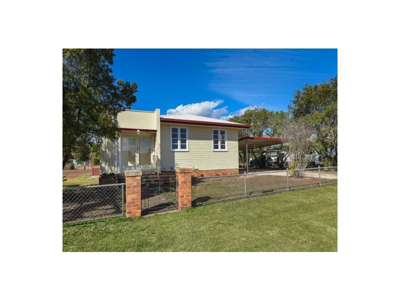 9 George Street, Helidon QLD 4344