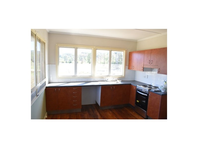 1206 Murphys Creek Road, Murphys Creek QLD 4352