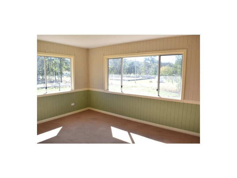 1206 Murphys Creek Road, Murphys Creek QLD 4352