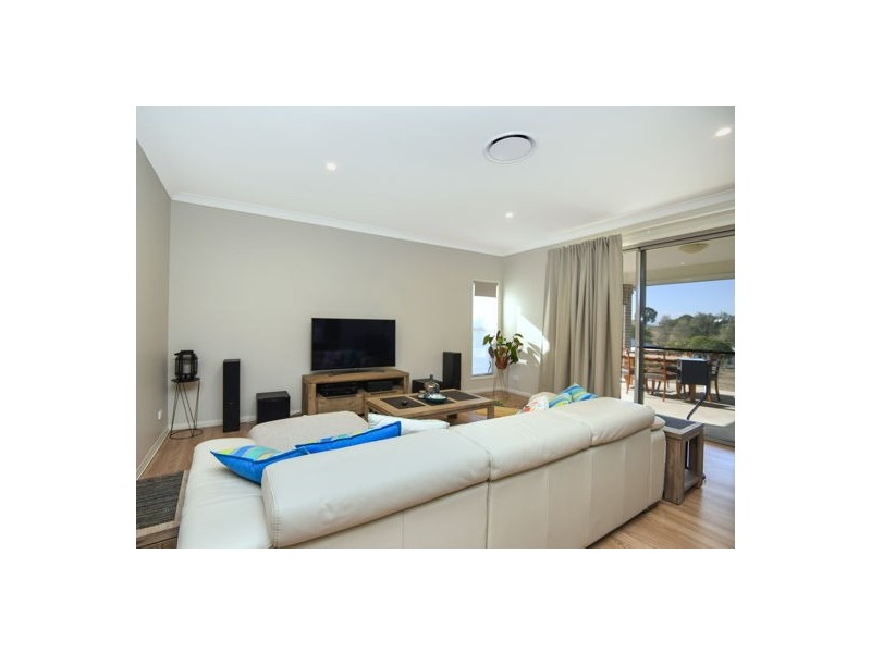 5 Dolleys Road, Withcott QLD 4352