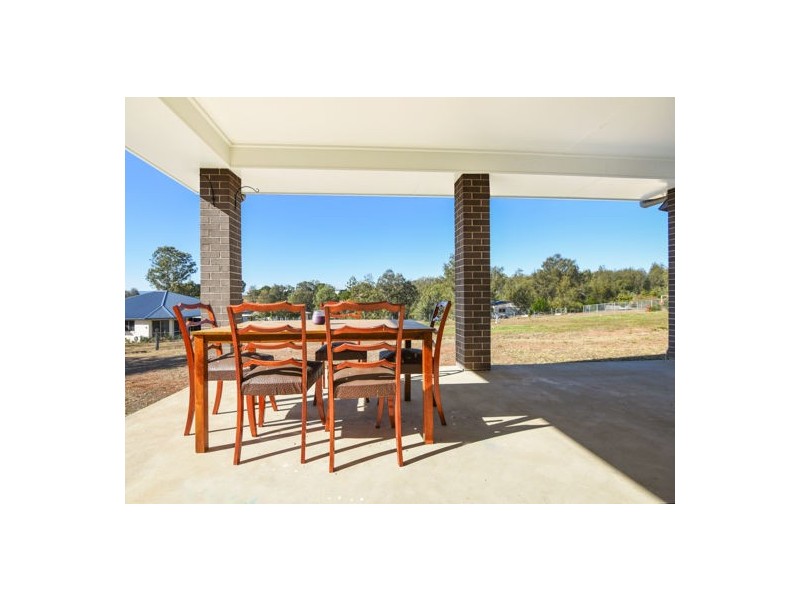 5 Dolleys Road, Withcott QLD 4352