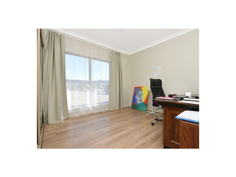 5 Dolleys Road, Withcott QLD 4352