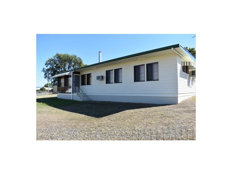 12 Station Street, Helidon QLD 4344