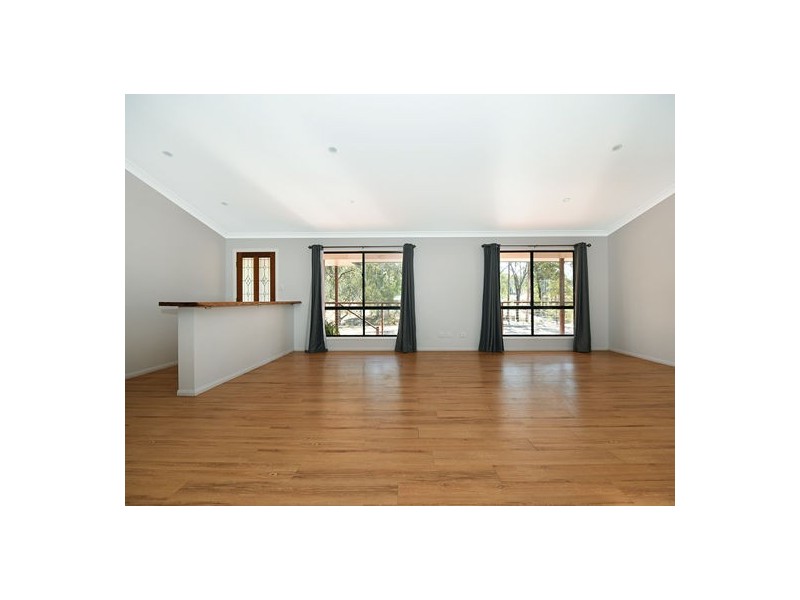 118 Jones Road, Withcott QLD 4352