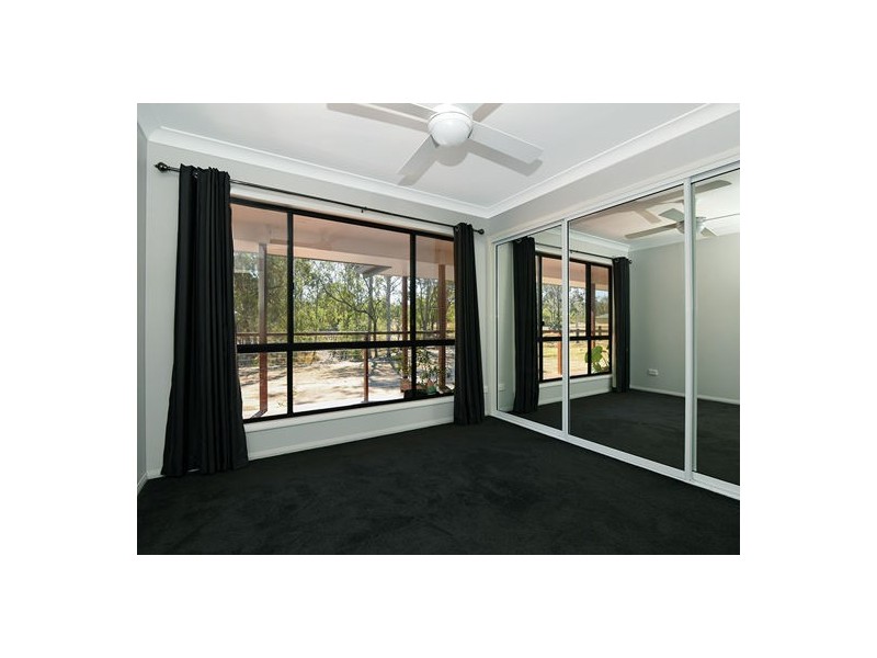 118 Jones Road, Withcott QLD 4352