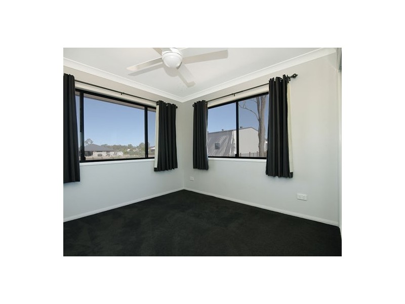 118 Jones Road, Withcott QLD 4352