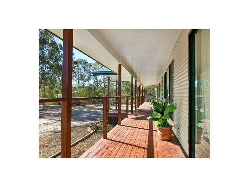 118 Jones Road, Withcott QLD 4352