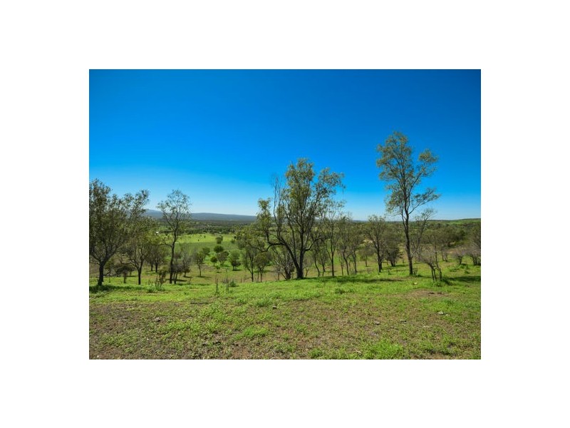 69 Paroz Road, Iredale QLD 4344