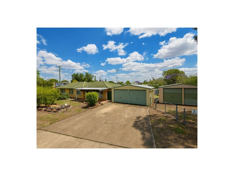 22 Water Street, Helidon QLD 4344