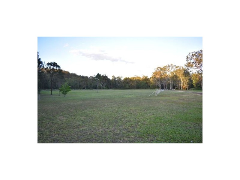 9 Gosper Road, Murphys Creek QLD 4352