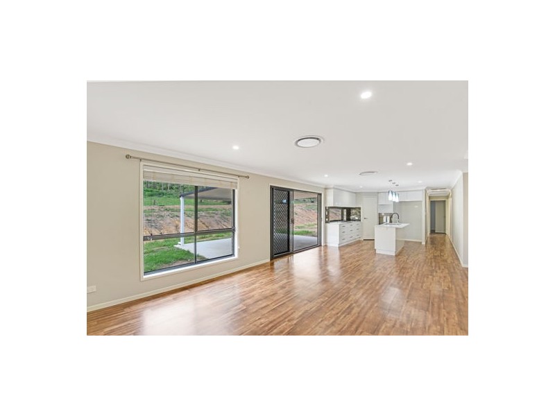 59 Green Gully Rd, Upper Lockyer QLD 4352