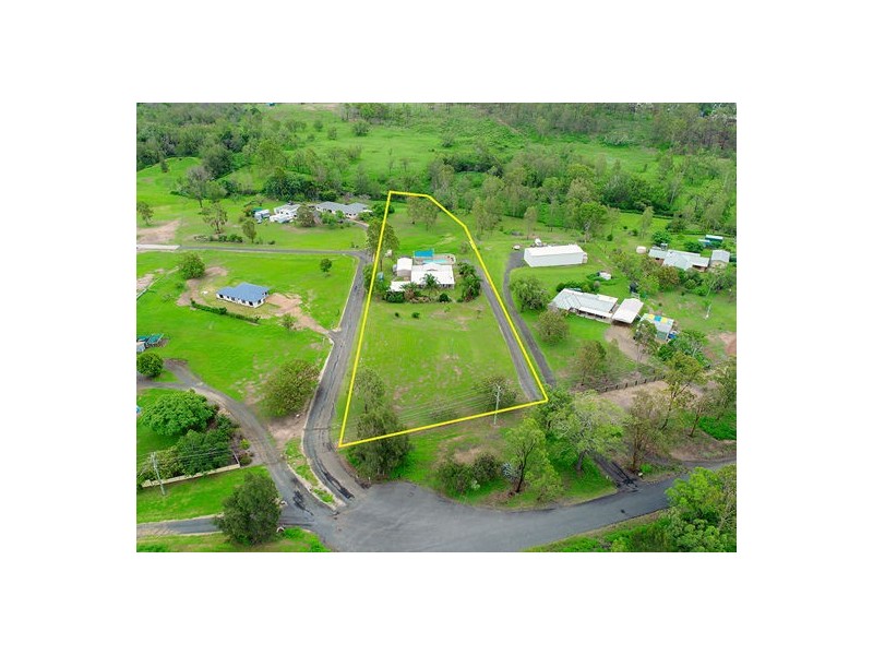 72 Gatton Creek Road, Withcott QLD 4352