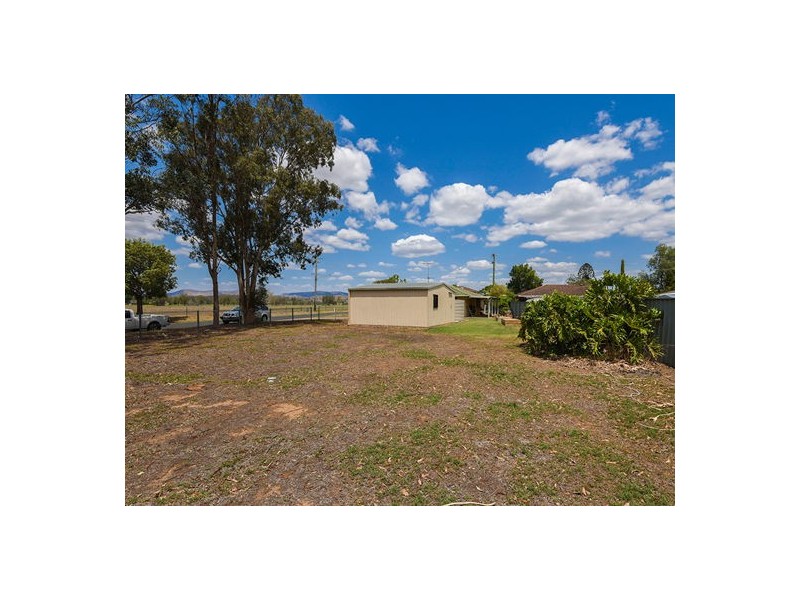 22 Water Street, Helidon QLD 4344