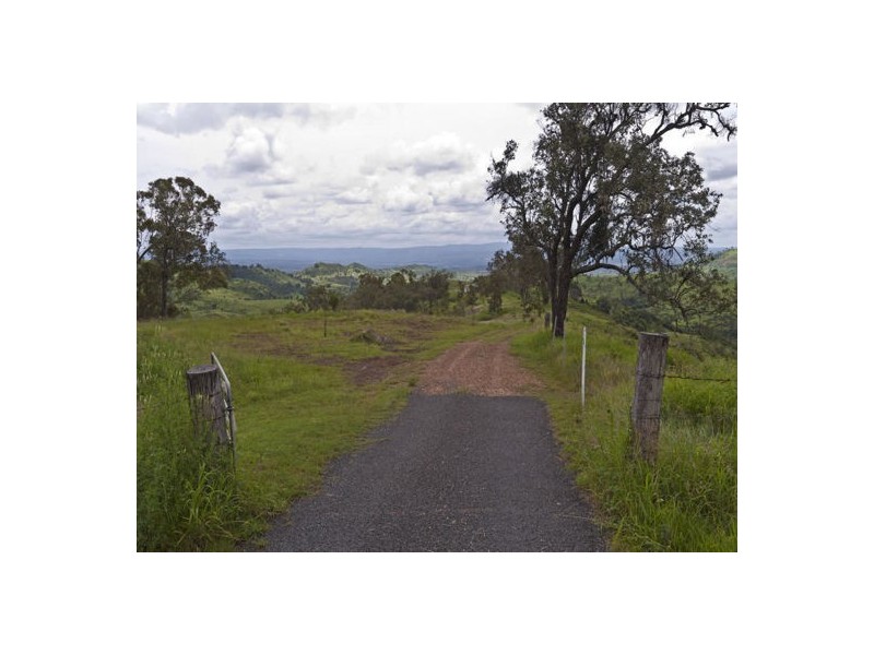 273 Silver Pinch Road, Silver Ridge QLD 4352