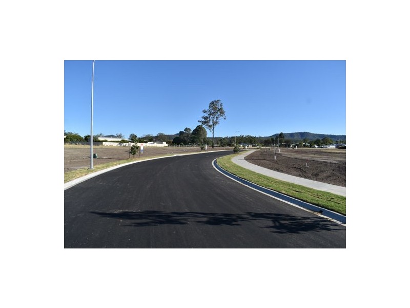 11 Jodie Court, Withcott QLD 4352