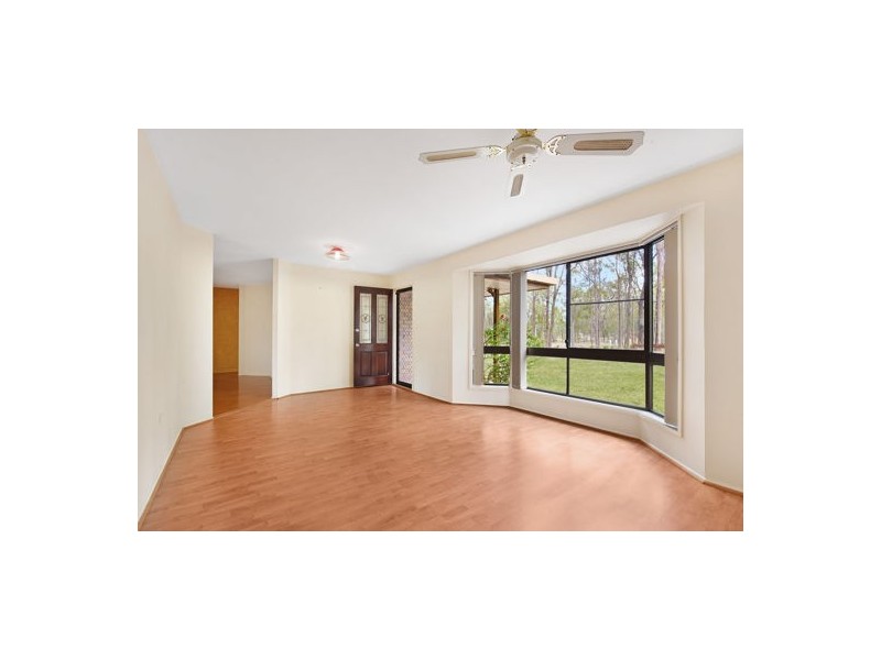 40 Larnook Street, Upper Lockyer QLD 4352