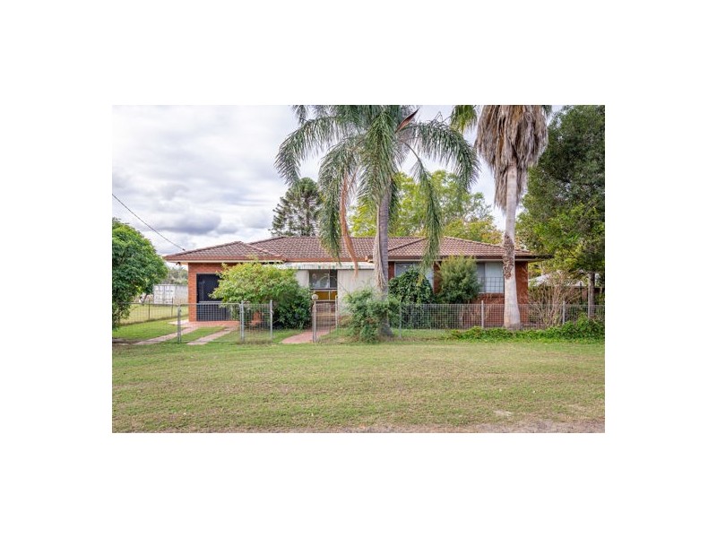 2 Dodts Road, Murphys Creek QLD 4352