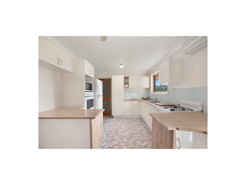 2 Dodts Road, Murphys Creek QLD 4352