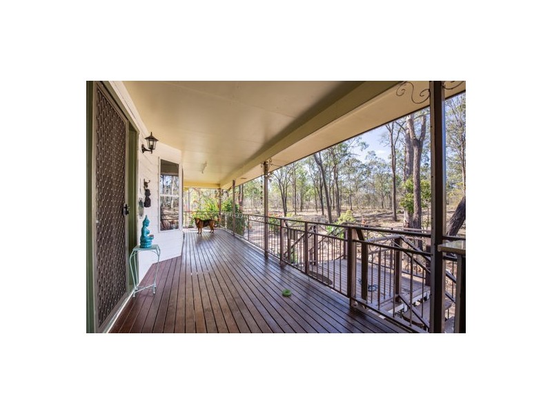 102 Milora Road, Upper Lockyer QLD 4352