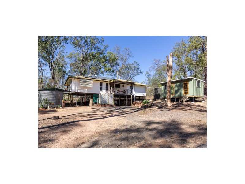 102 Milora Road, Upper Lockyer QLD 4352