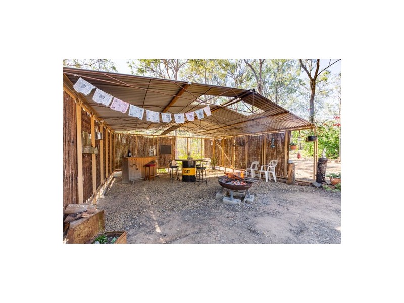 102 Milora Road, Upper Lockyer QLD 4352