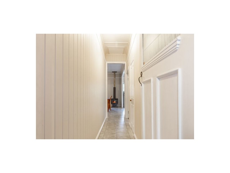 285 Murphys Creek Road, Postmans Ridge QLD 4352