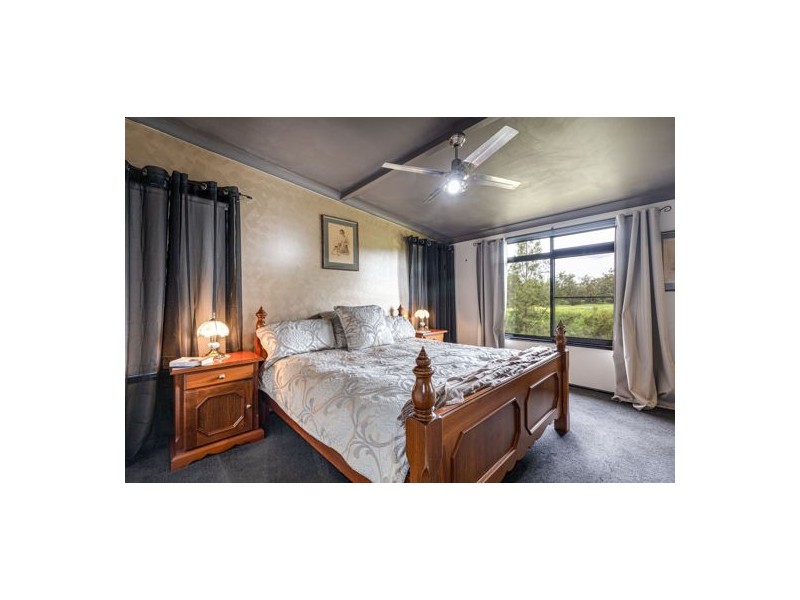 160 Murphys Creek Road, Postmans Ridge QLD 4352