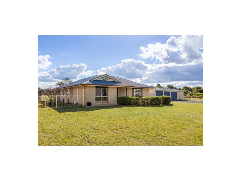 122 Helendale Drive, Helidon Spa QLD 4344