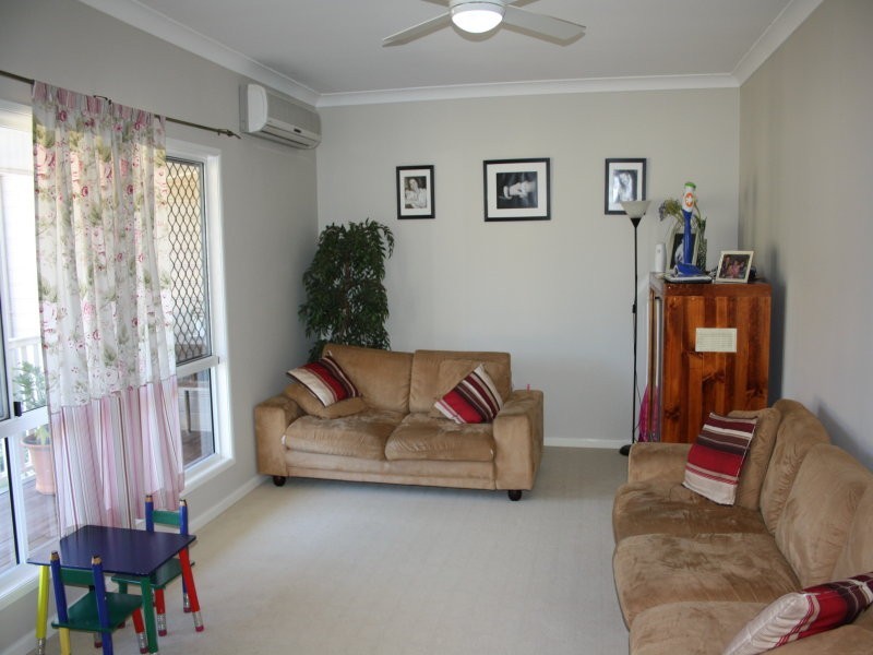 1 Belmore Drive, Withcott QLD 4352