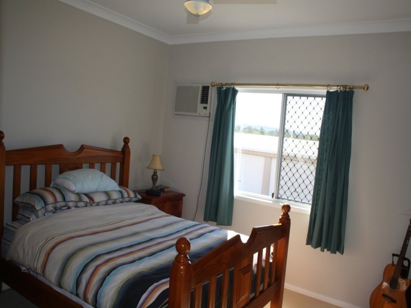 1 Belmore Drive, Withcott QLD 4352