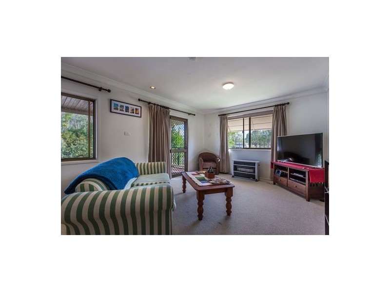 3 Connoles Road, Withcott QLD 4352