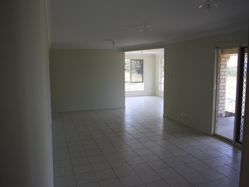 206 Jones Road, Withcott QLD 4352