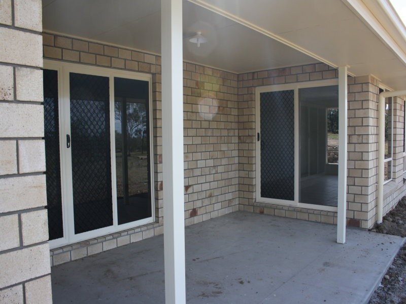 206 Jones Road, Withcott QLD 4352
