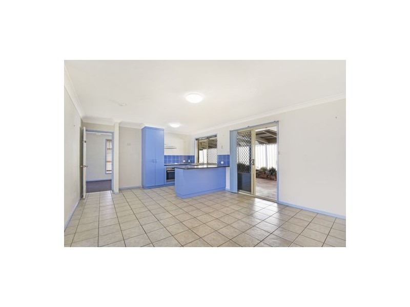 16 Melody Street, Harristown QLD 4350