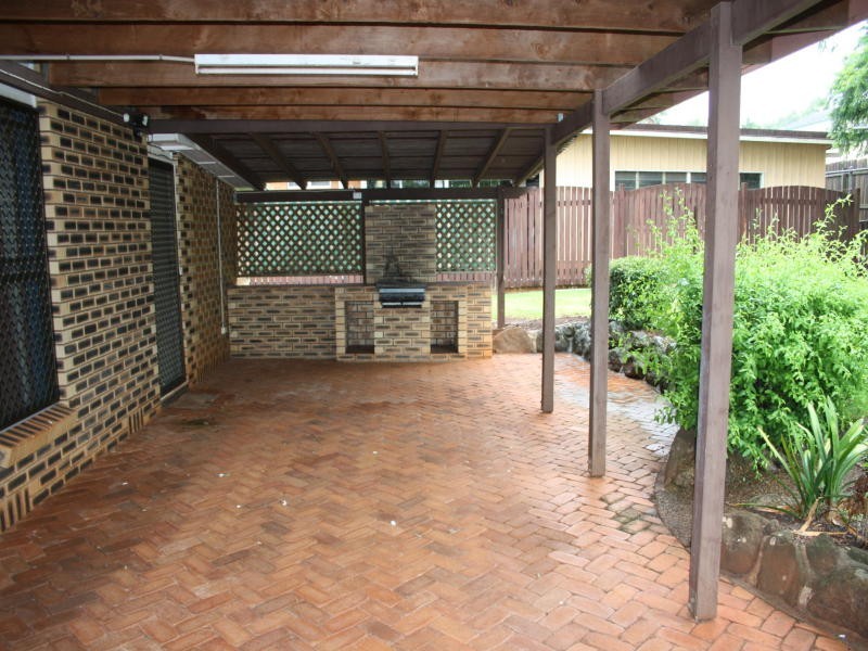 9 Priest Street, Rockville QLD 4350