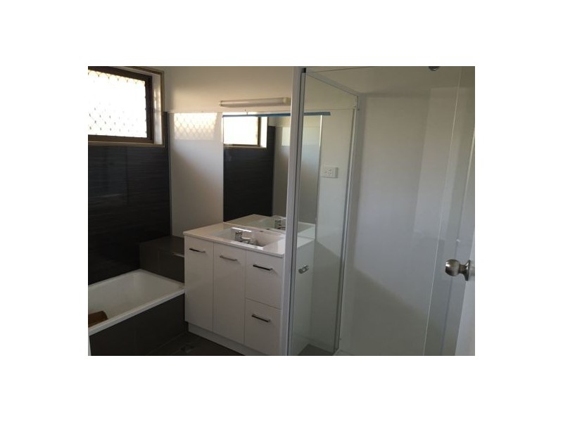 9 Priest Street, Rockville QLD 4350