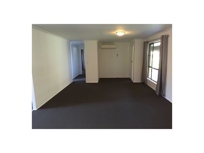 9 Priest Street, Rockville QLD 4350