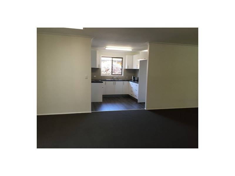 9 Priest Street, Rockville QLD 4350