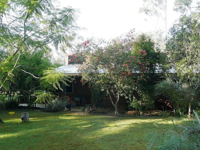 215 BARTLEYS ROAD, Spring Creek QLD 4343